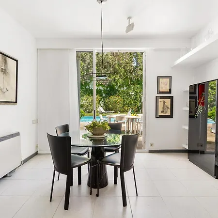 Casa Mediterranea Con Jardin Y Piscina Privada Holiday home *
