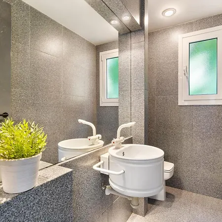 Casa Mediterranea Con Jardin Y Piscina Privada Holiday home Masnou