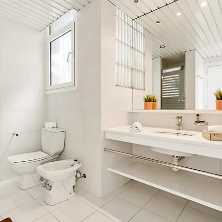 Holiday home Casa Mediterranea Con Jardin Y Piscina Privada *