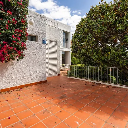 Casa Mediterranea Con Jardin Y Piscina Privada *