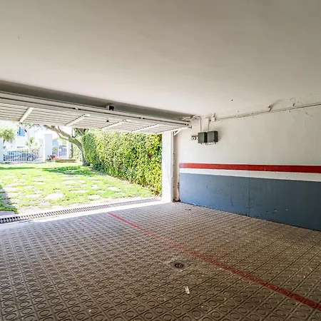 Holiday home Casa Mediterranea Con Jardin Y Piscina Privada