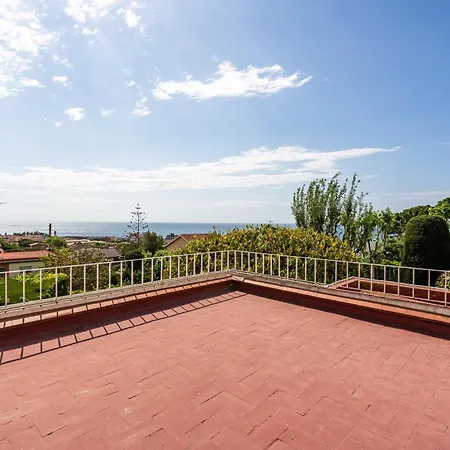 Holiday home Casa Mediterranea Con Jardin Y Piscina Privada *